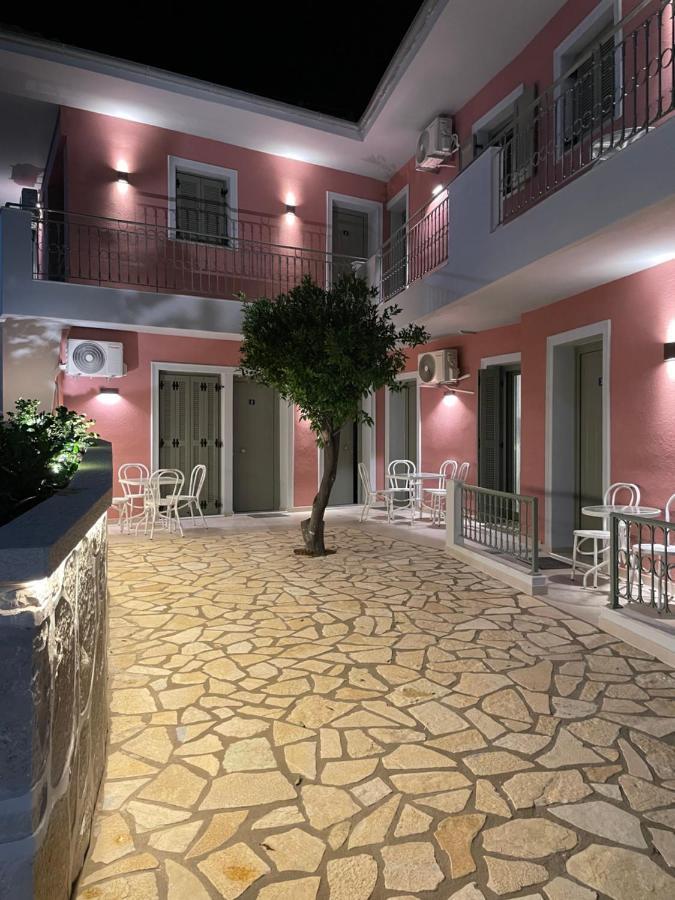 Anax Apartments Parga Exterior foto